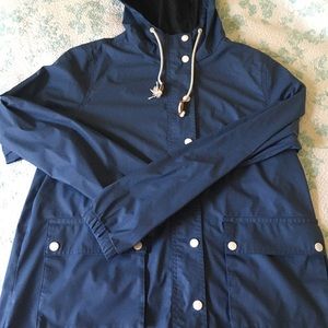 Women’s Avalanche Retro Inspired Raincoat